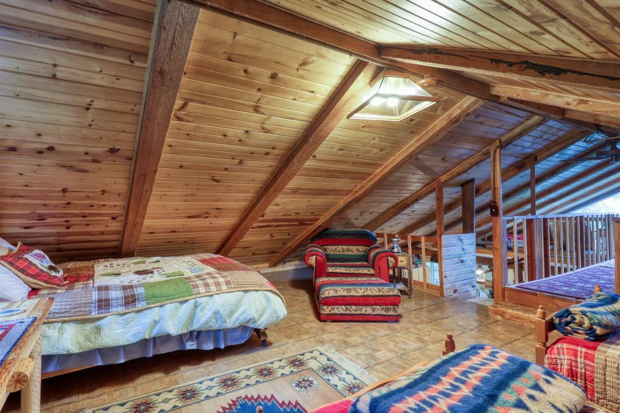 The Creekside Cabin Cascade Exteriör bild